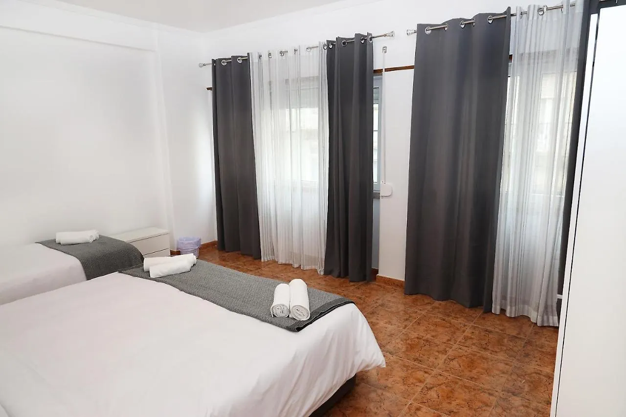 Lisbon Home Host