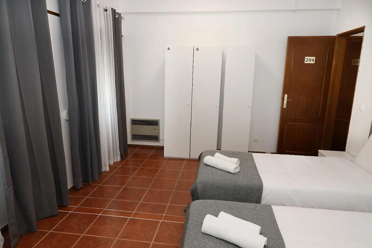 Hostel Lisbon Home Host